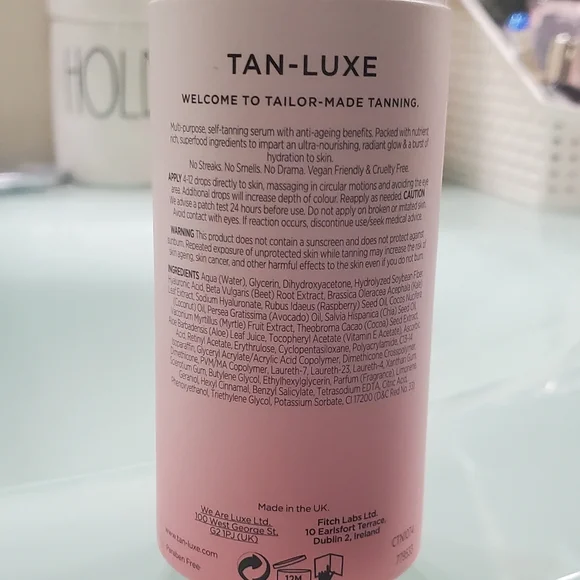 Tan-Luxe Super Glow - Picture 3 of 4